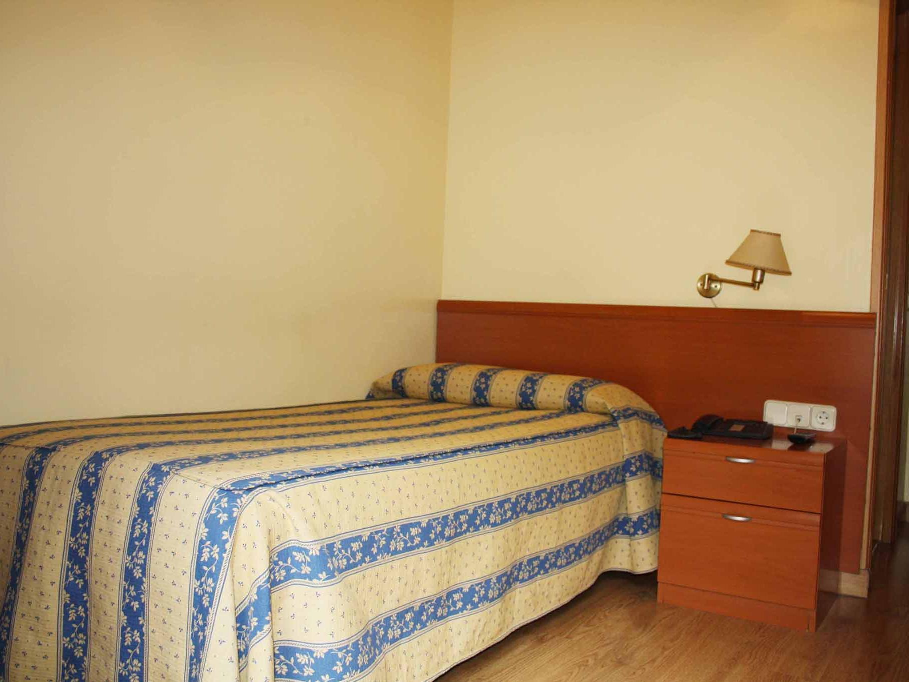 Hostal Santa Cruz Μαδρίτη Εξωτερικό φωτογραφία